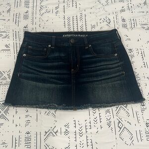 American Eagle Denim Mini Skirt Dark Blue w/ Stretch Size 10
